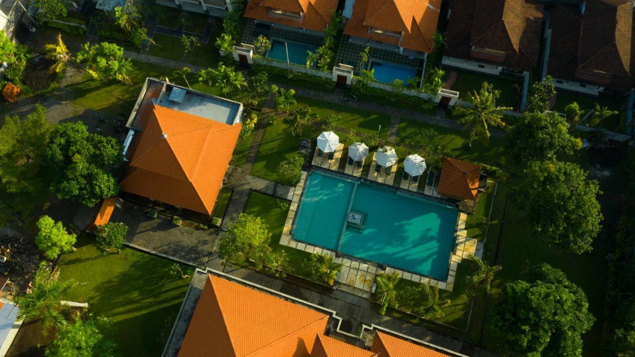 Kusuma Resort Seminyak Zewnętrze zdjęcie