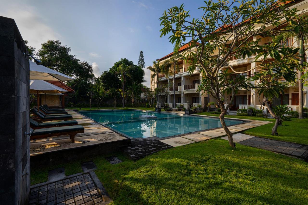 Kusuma Resort Seminyak Zewnętrze zdjęcie