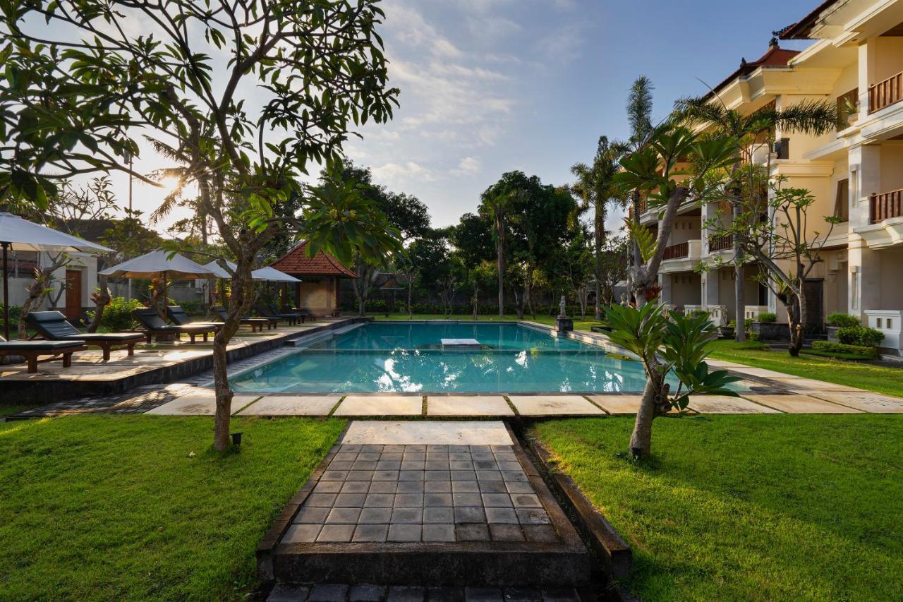 Kusuma Resort Seminyak Zewnętrze zdjęcie