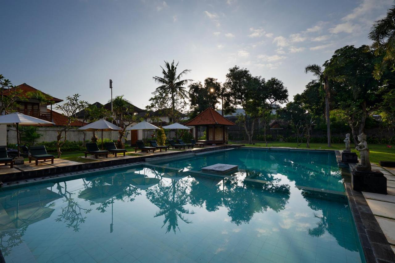 Kusuma Resort Seminyak Zewnętrze zdjęcie
