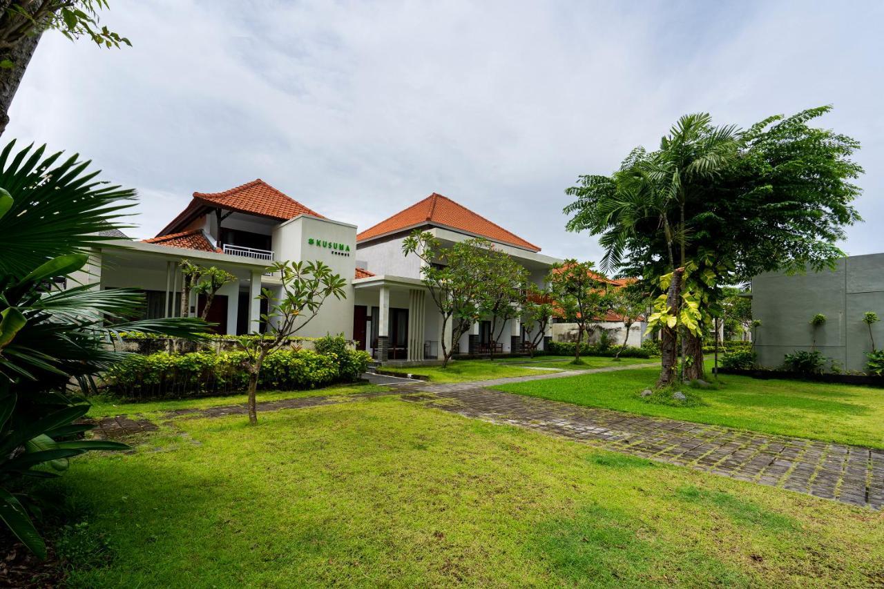 Kusuma Resort Seminyak Zewnętrze zdjęcie
